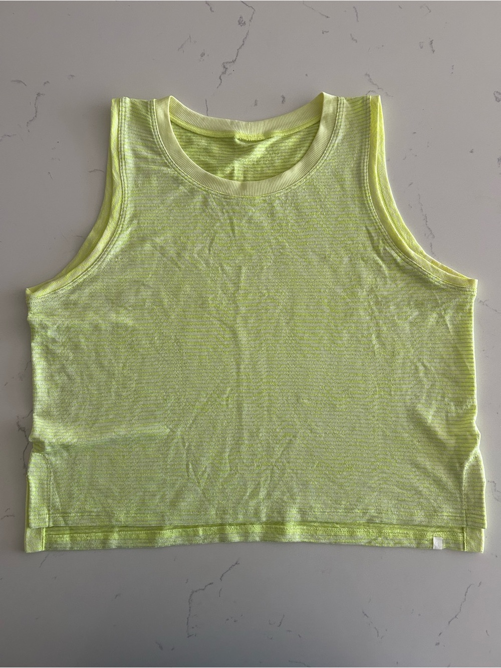 lululemon train to be tank